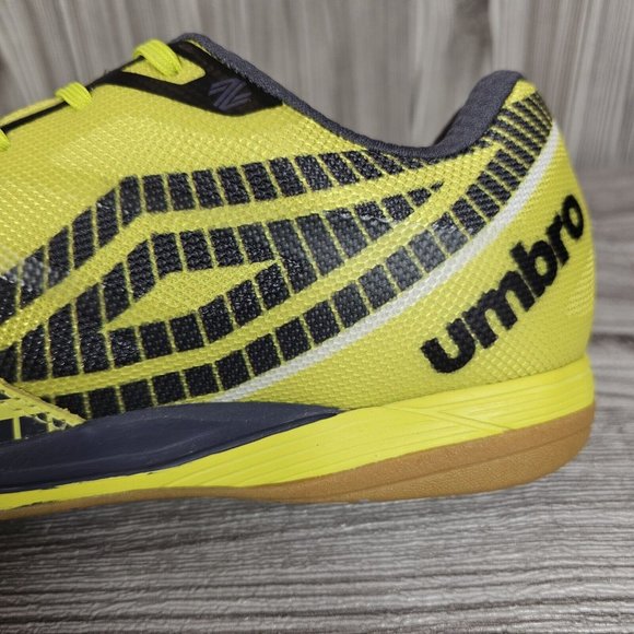 Umbro Sala Z Pro Indoor Soccer Shoes - Men\'s Size 11 NEW!! main image 4